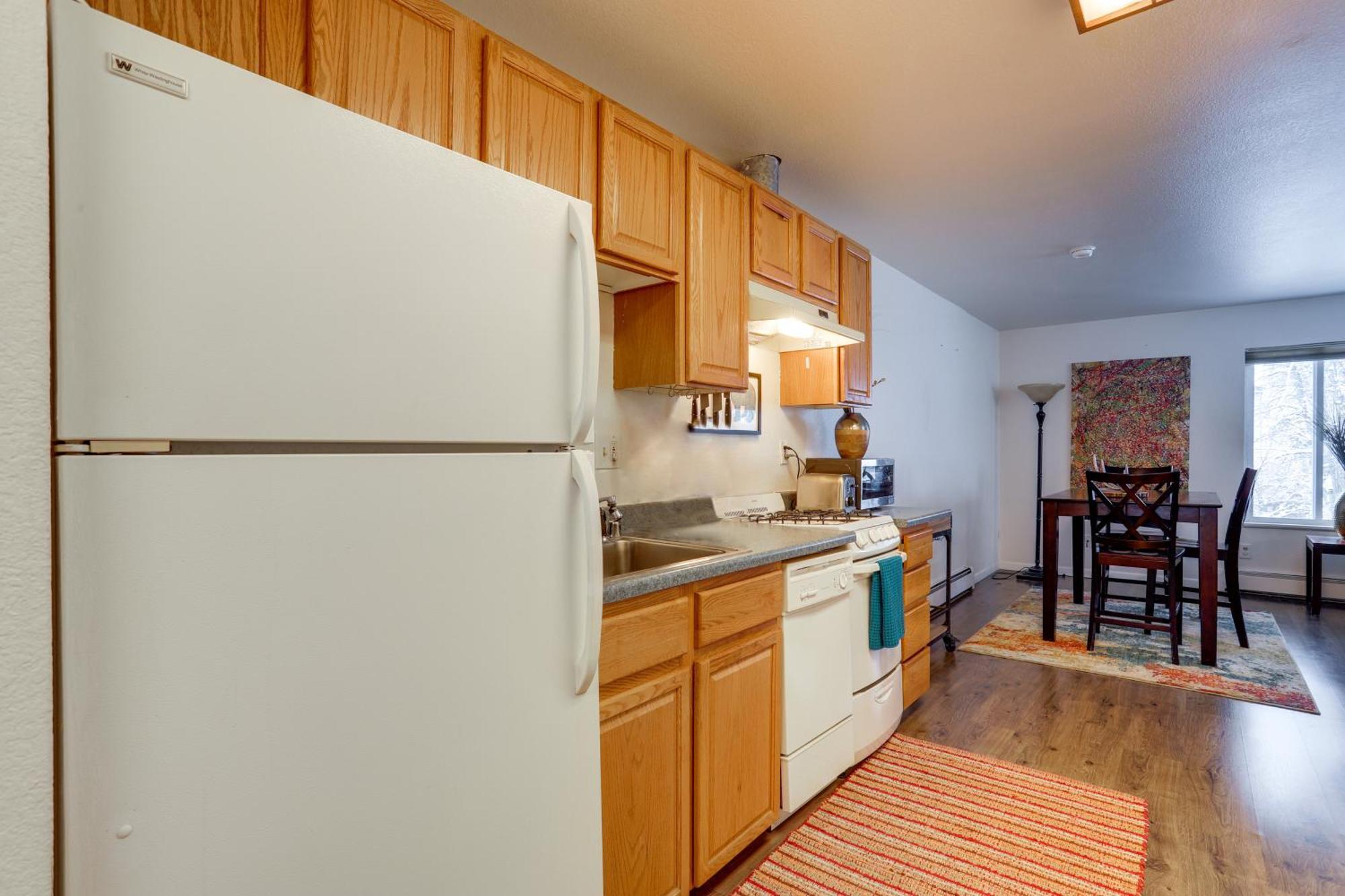 Waterfront Apt, Walk To Town And Coastal Trail! 앵커리지 외부 사진